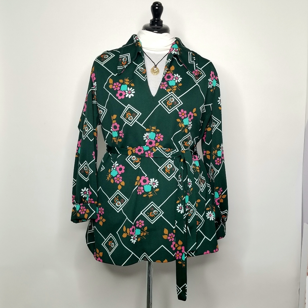 EUC Vintage 1960's Tunic with belt